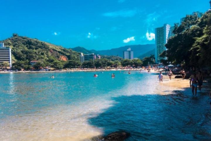 Apartamento Dona Frida Prainha com WiFi recém reformado Caraguatatuba Extérieur photo