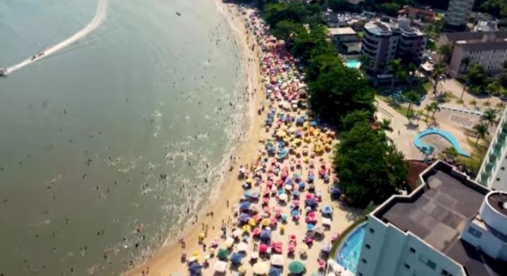 Apartamento Dona Frida Prainha com WiFi recém reformado Caraguatatuba Extérieur photo
